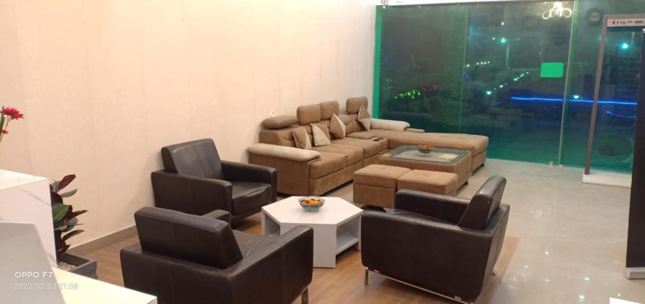 Shree R.C.Vatika Hotel Motihari Bagian luar foto