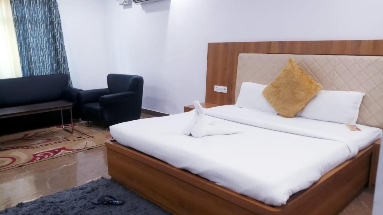 Shree R.C.Vatika Hotel Motihari Bagian luar foto