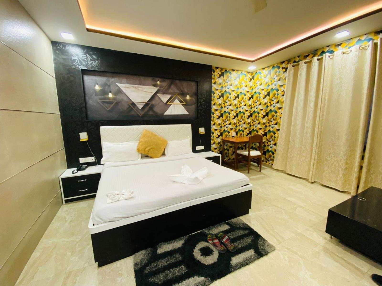 Shree R.C.Vatika Hotel Motihari Bagian luar foto